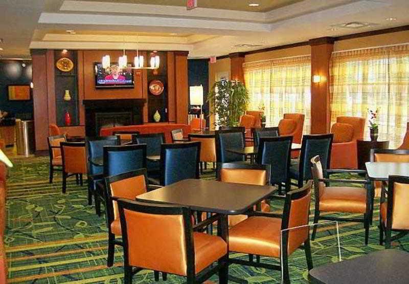 Fairfield Inn & Suites Palm Coast I-95 Restaurace fotografie